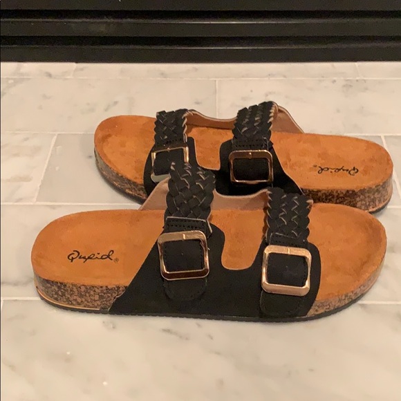 BLACK BUCKLE SLIDES BRAND NEW - Picture 4 of 4